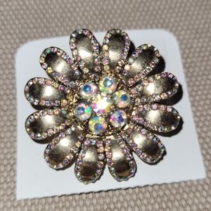Gold Flower Crystal Brooch